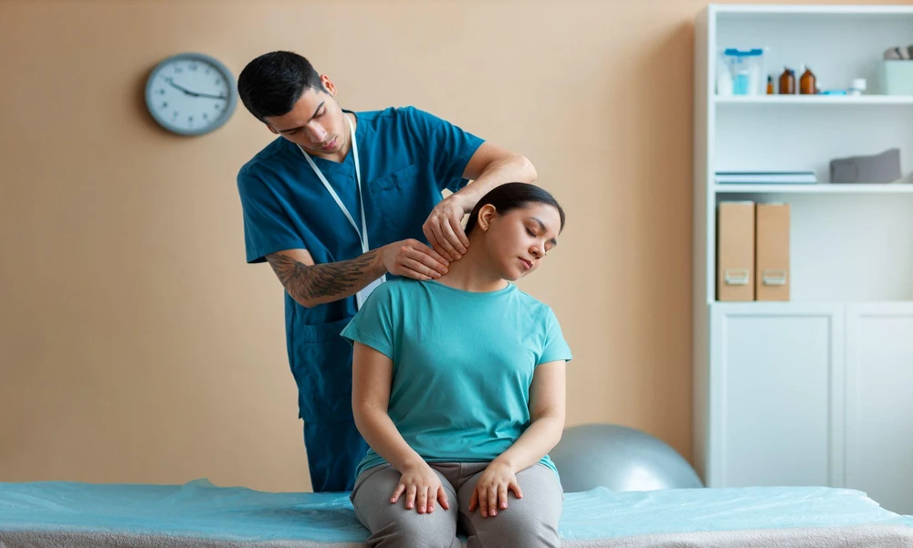How to Stop Struggling With Chronic Pain With the Right Chiropractic Treatment